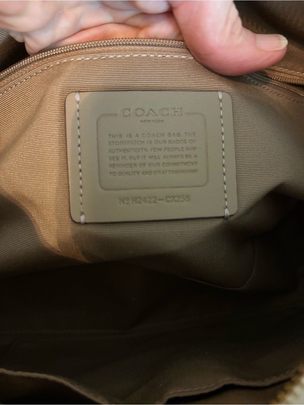 COACH Laurel Shoulder Bag with Signature C Gold Rivets Pattern in Chalk - Picture 5 of 12